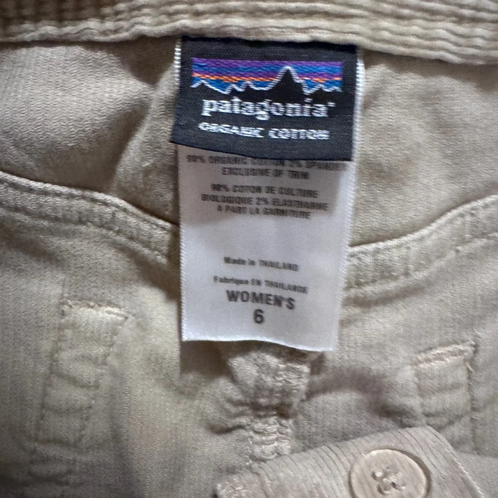 Patagonia Womens Tan Corduroy Mini Skirt Organic Cotton Size 6 Raw Hem Beige